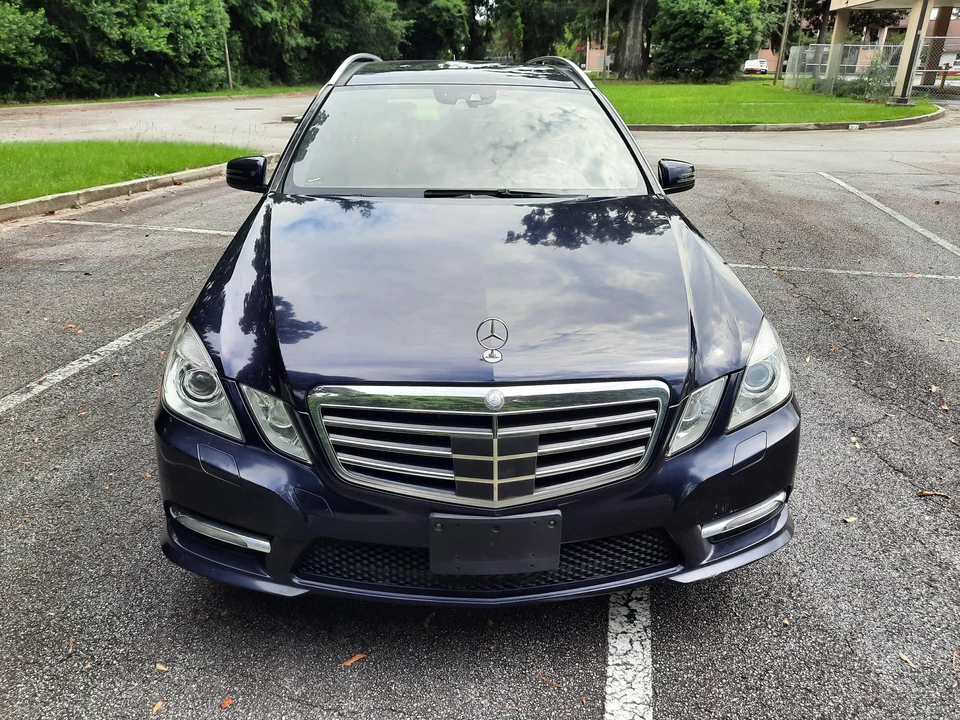 2011 Mercedes-Benz W212 E-Class - Image 6 of 31