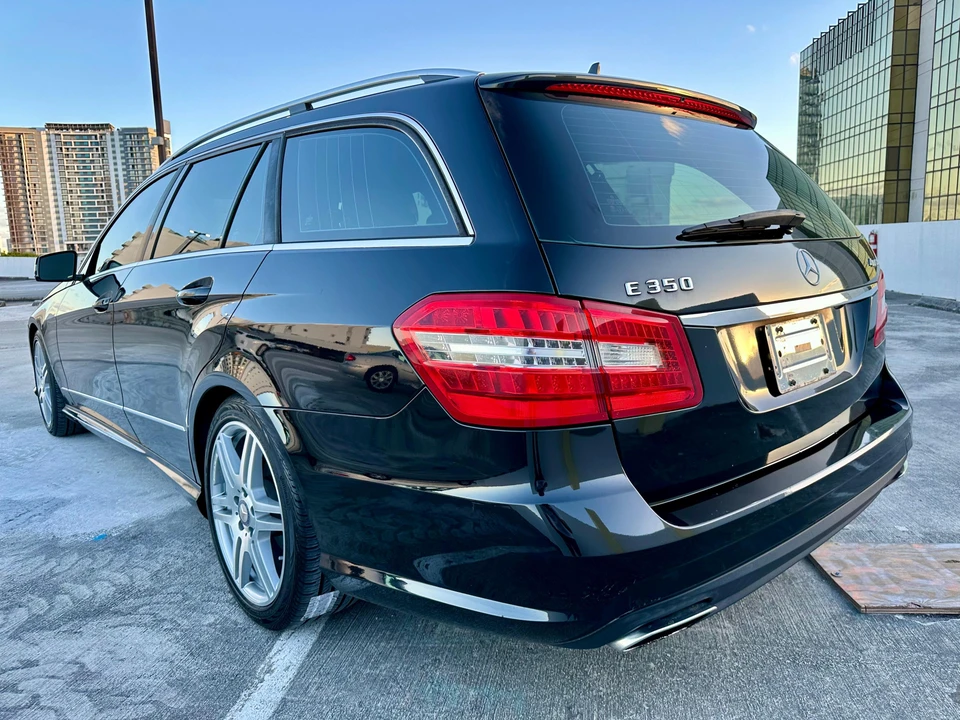 2011 Mercedes-Benz W212 E-Class - Image 10 of 31
