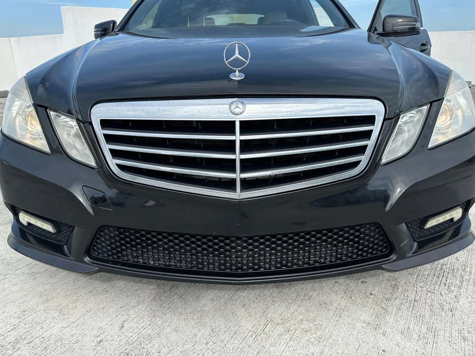 2011 Mercedes-Benz W212 E-Class - Image 18 of 31