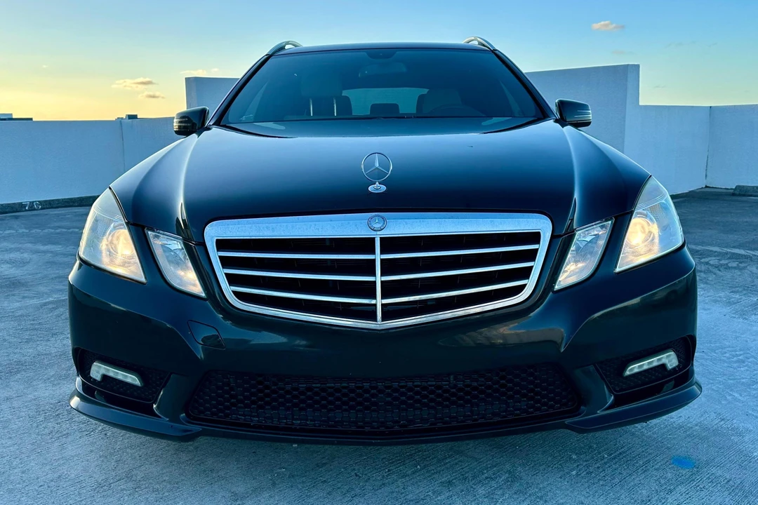 2011 Mercedes-Benz W212 E-Class - Image 6 of 31