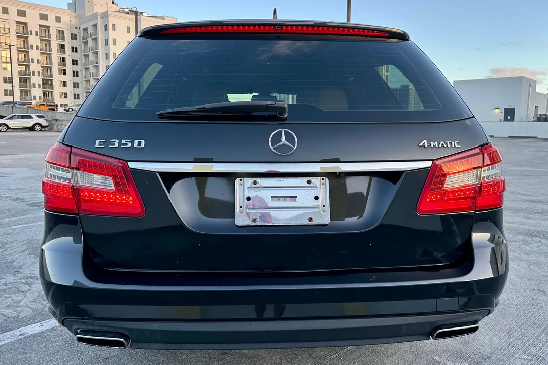 2011 Mercedes-Benz W212 E-Class - Image 5 of 31