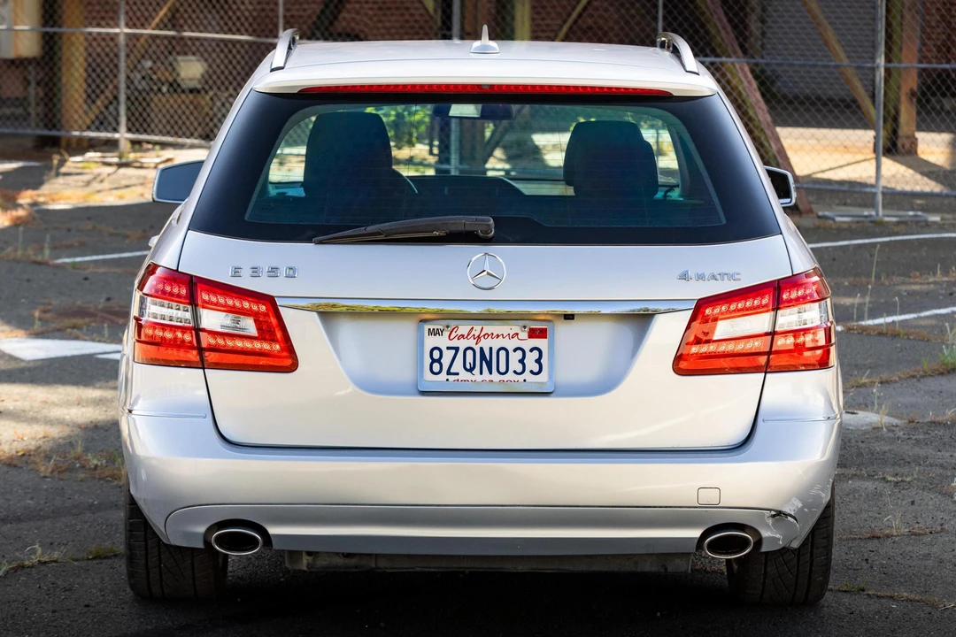 2011 Mercedes-Benz W212 E-Class - Image 5 of 31