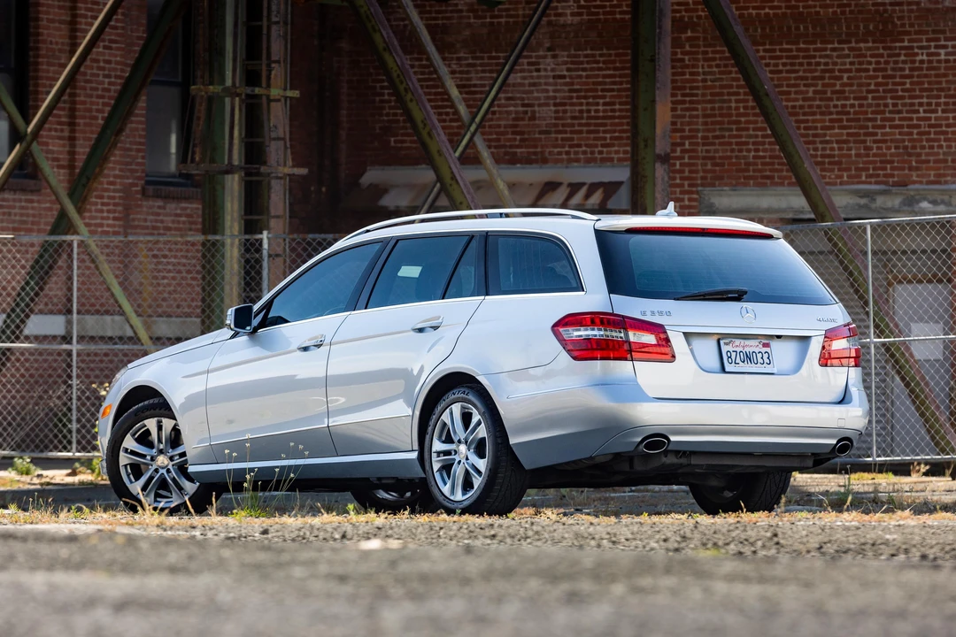 2011 Mercedes-Benz W212 E-Class - Image 21 of 31