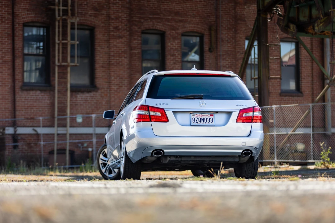 2011 Mercedes-Benz W212 E-Class - Image 27 of 31