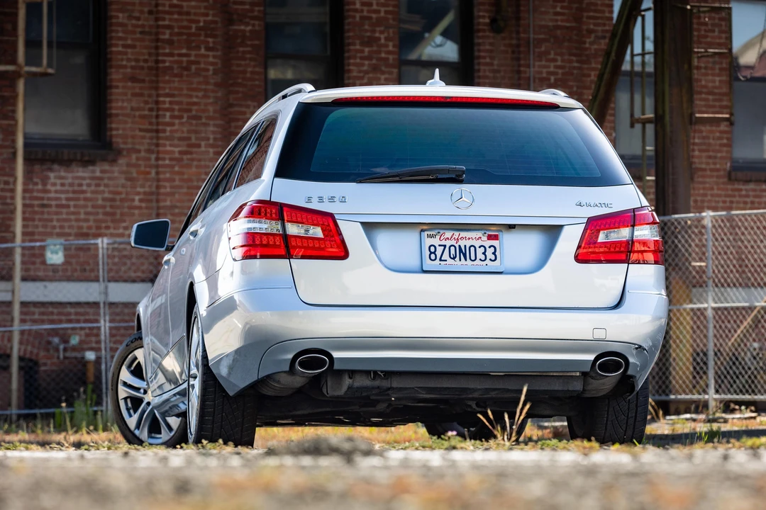 2011 Mercedes-Benz W212 E-Class - Image 28 of 31