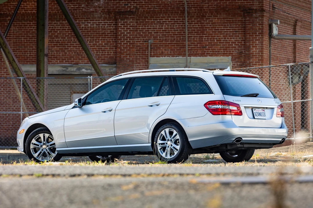 2011 Mercedes-Benz W212 E-Class - Image 19 of 31