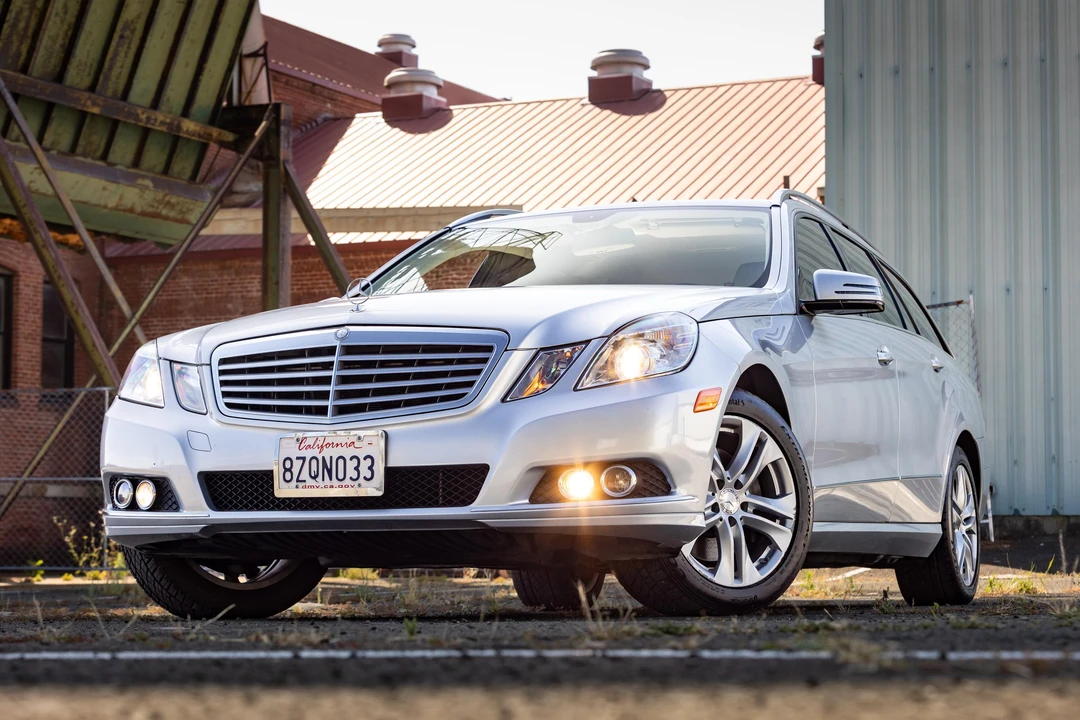 2011 Mercedes-Benz W212 E-Class - Image 7 of 31