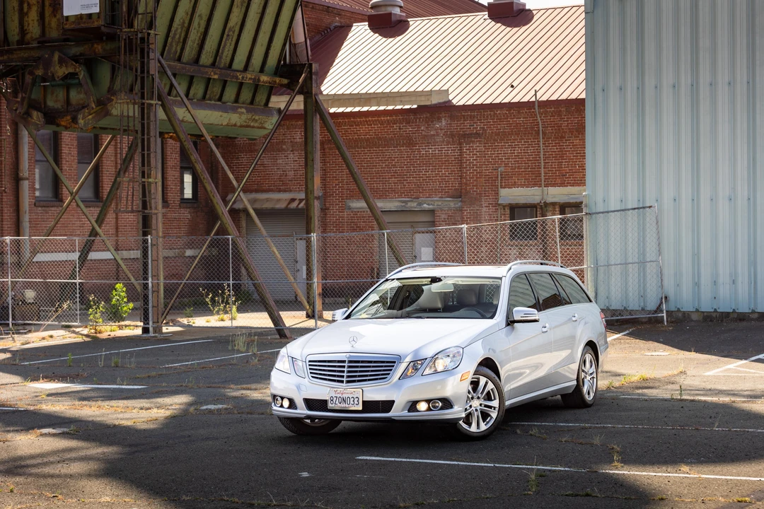 2011 Mercedes-Benz W212 E-Class - Image 9 of 31