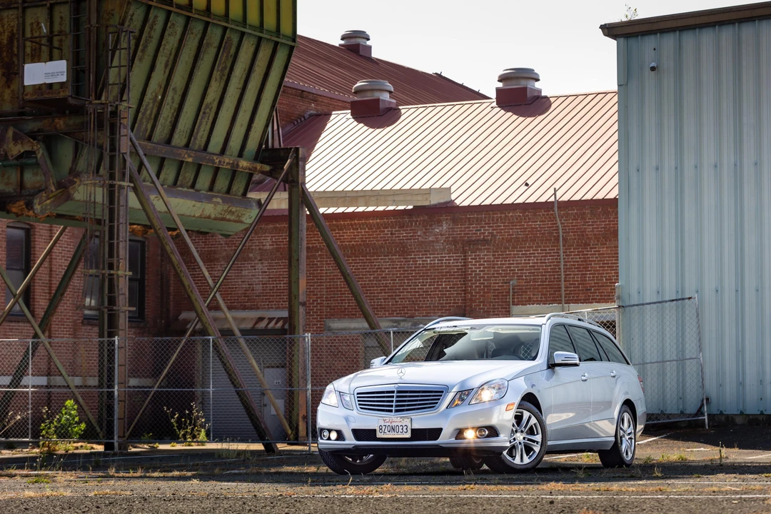 2011 Mercedes-Benz W212 E-Class - Image 8 of 31