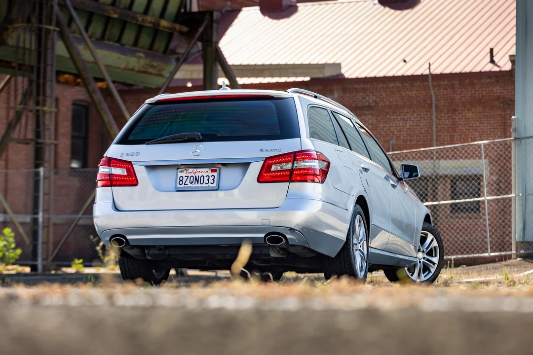 2011 Mercedes-Benz W212 E-Class - Image 31 of 31
