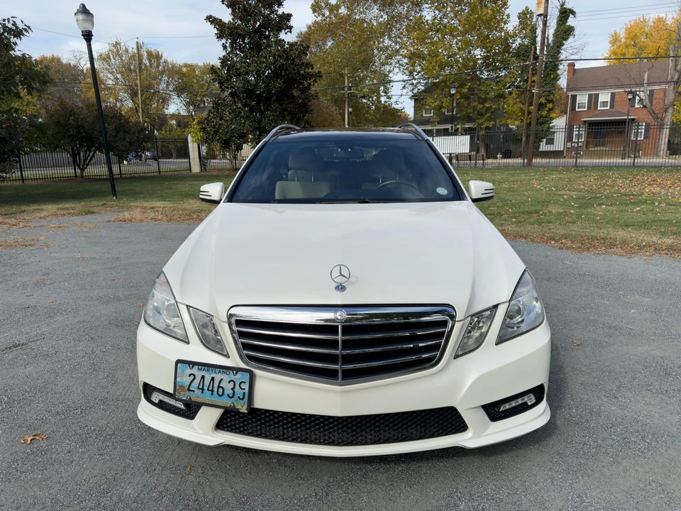 2011 Mercedes-Benz W212 E-Class - Image 6 of 31