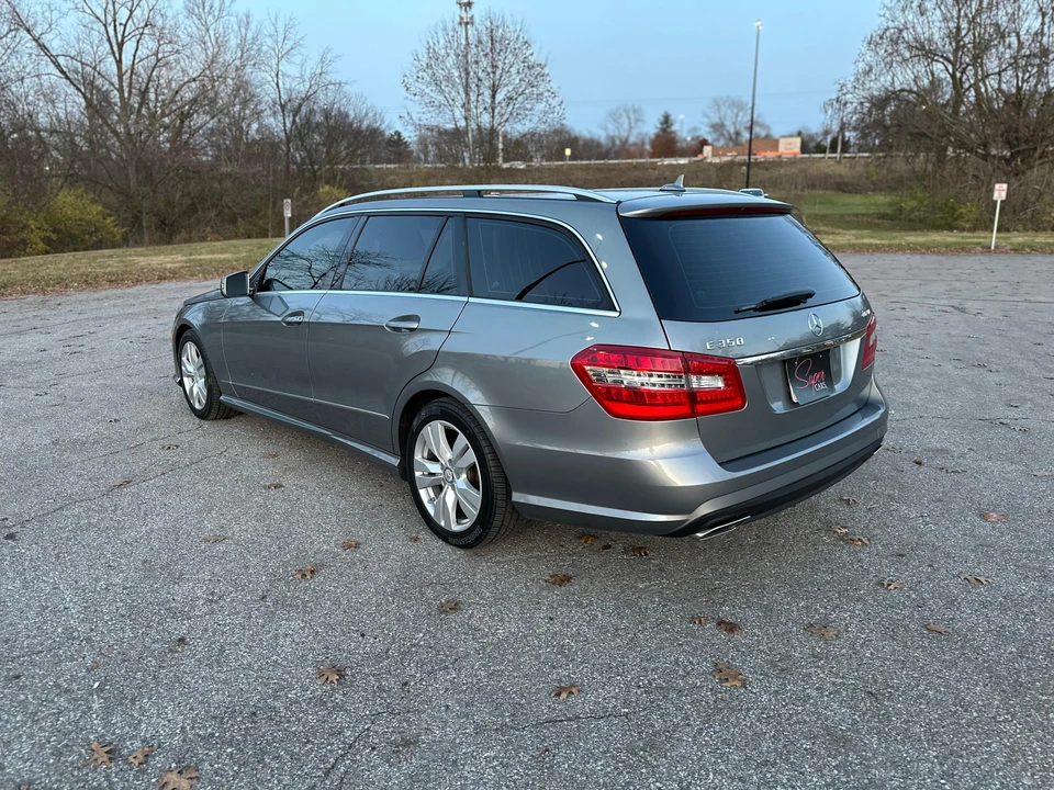 2011 Mercedes-Benz W212 E-Class - Image 13 of 31