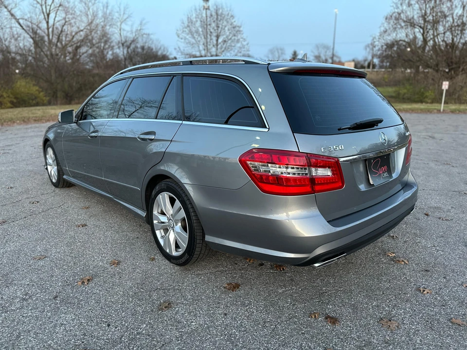 2011 Mercedes-Benz W212 E-Class - Image 14 of 31