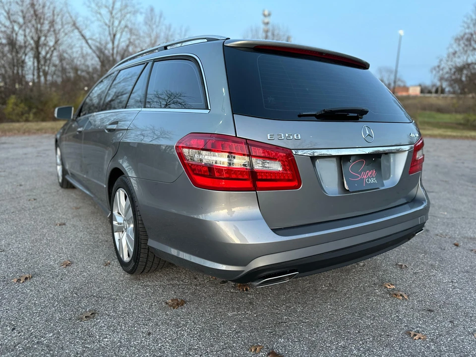 2011 Mercedes-Benz W212 E-Class - Image 15 of 31