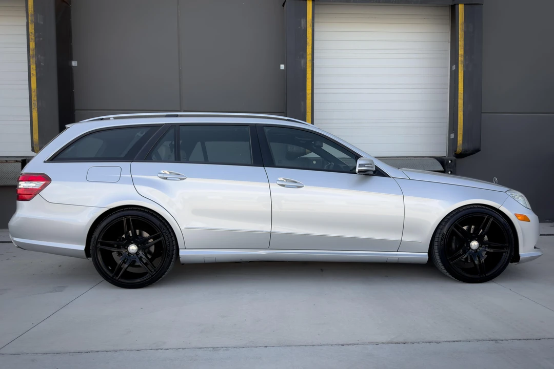2011 Mercedes-Benz W212 E-Class - Image 3 of 31