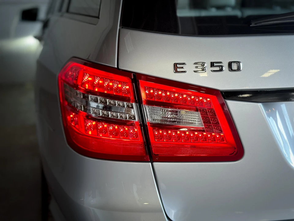 2011 Mercedes-Benz W212 E-Class - Image 31 of 31