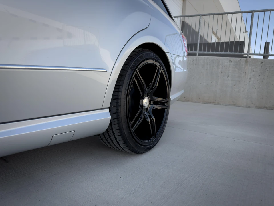 2011 Mercedes-Benz W212 E-Class - Image 24 of 31