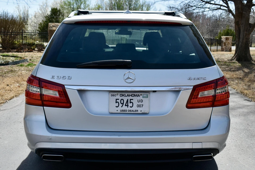 2011 Mercedes-Benz W212 E-Class - Image 5 of 31