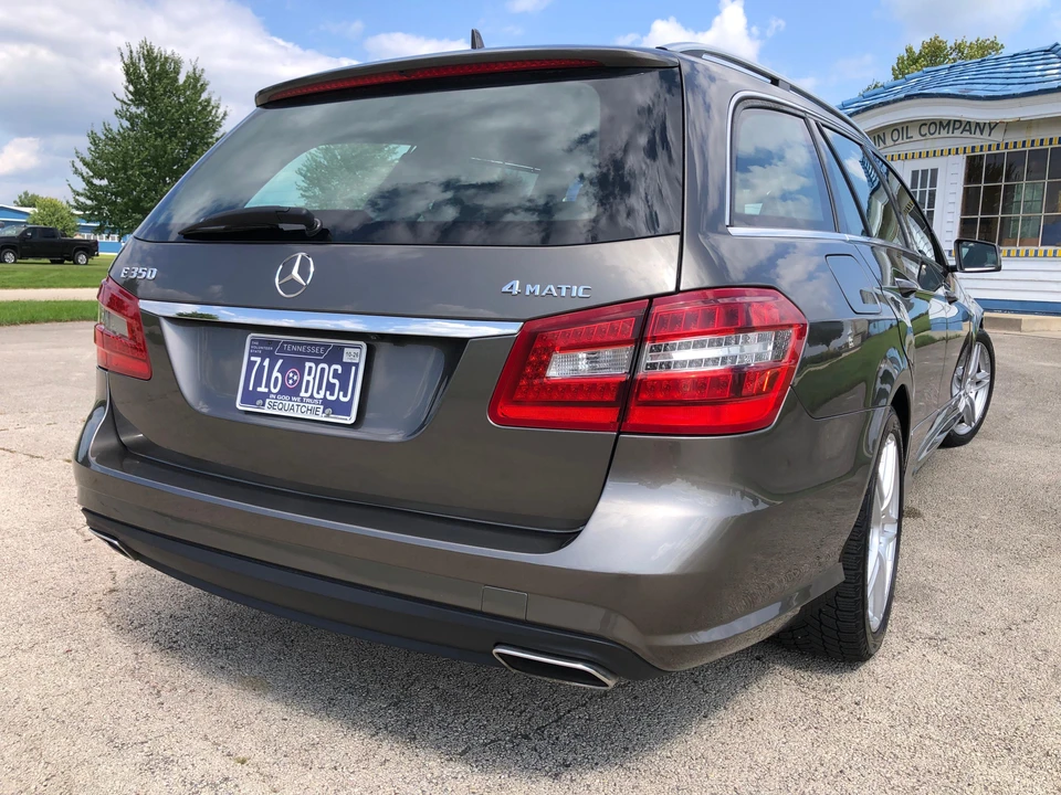 2011 Mercedes-Benz W212 E-Class - Image 19 of 31