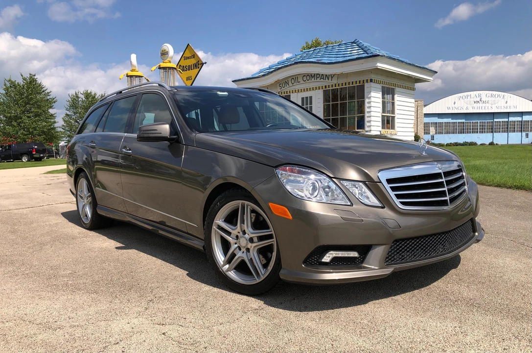 2011 Mercedes-Benz W212 E-Class - Image 24 of 31