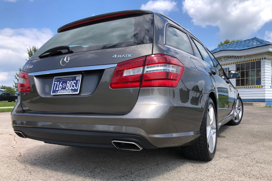 2011 Mercedes-Benz W212 E-Class - Image 20 of 31