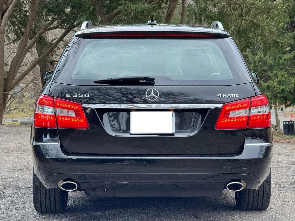2011 Mercedes-Benz W212 E-Class - Image 17 of 31