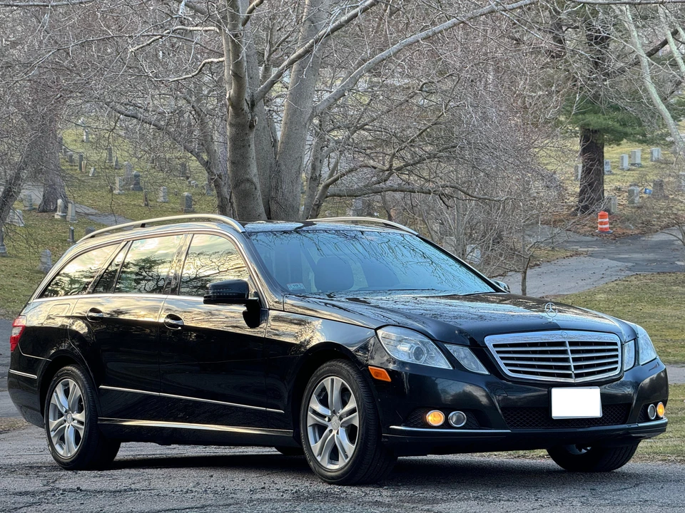 2011 Mercedes-Benz W212 E-Class - Image 23 of 31