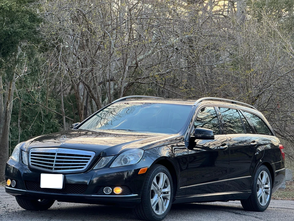 2011 Mercedes-Benz W212 E-Class - Image 10 of 31