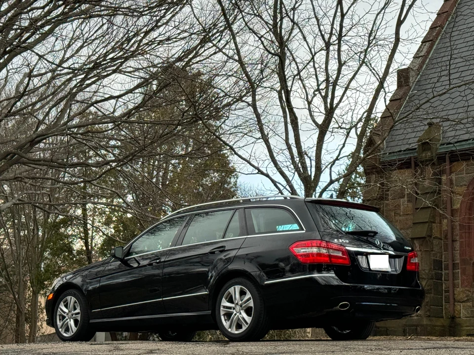 2011 Mercedes-Benz W212 E-Class - Image 14 of 31