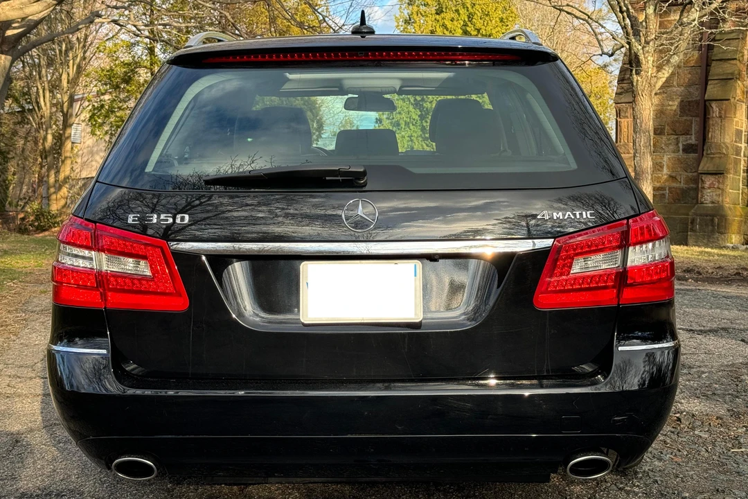 2011 Mercedes-Benz W212 E-Class - Image 5 of 31