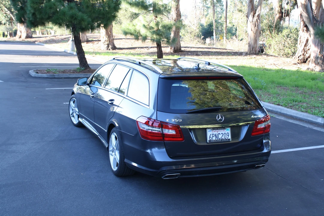 2011 Mercedes-Benz W212 E-Class - Image 15 of 31