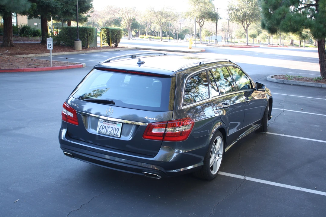 2011 Mercedes-Benz W212 E-Class - Image 19 of 31
