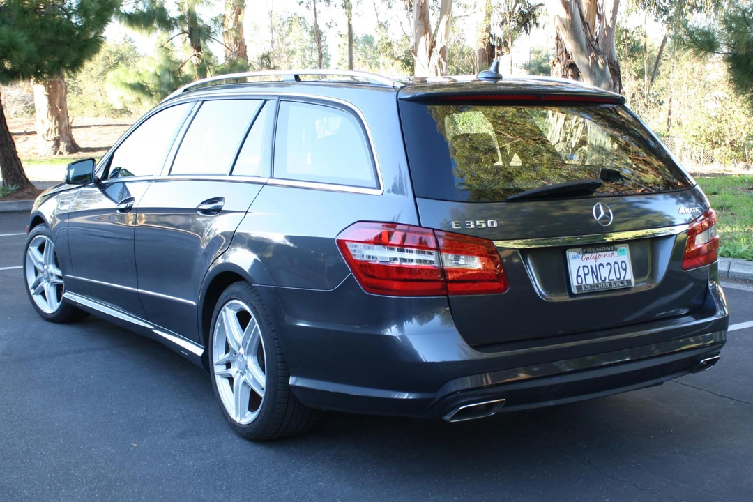2011 Mercedes-Benz W212 E-Class - Image 4 of 31