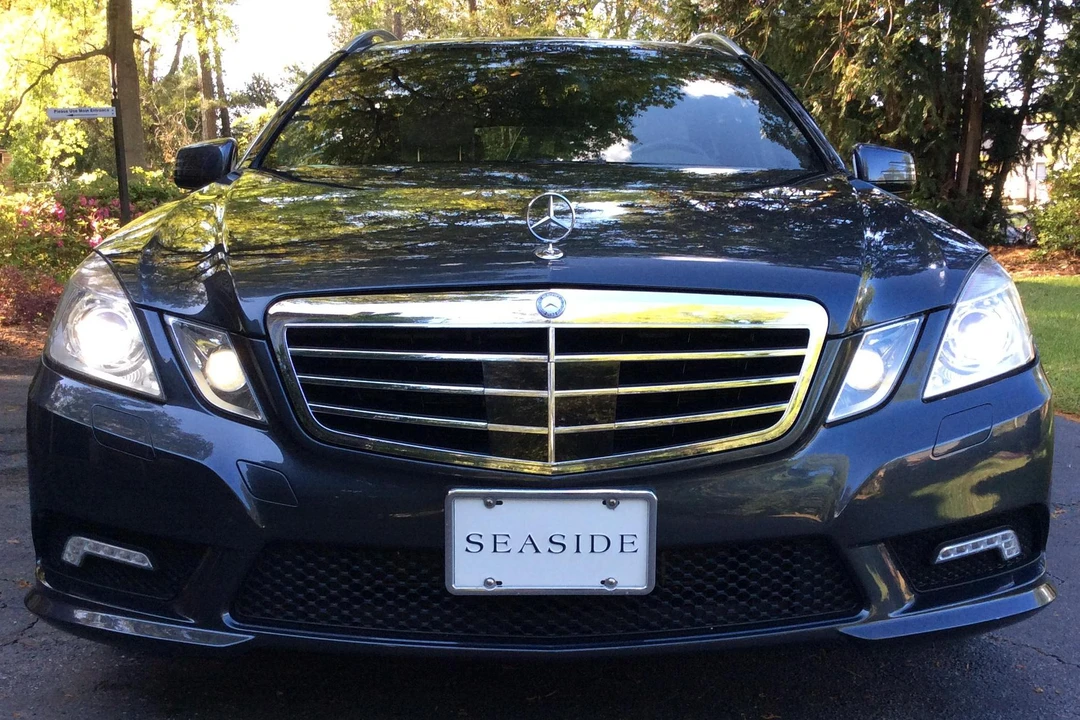 2011 Mercedes-Benz W212 E-Class - Image 2 of 8