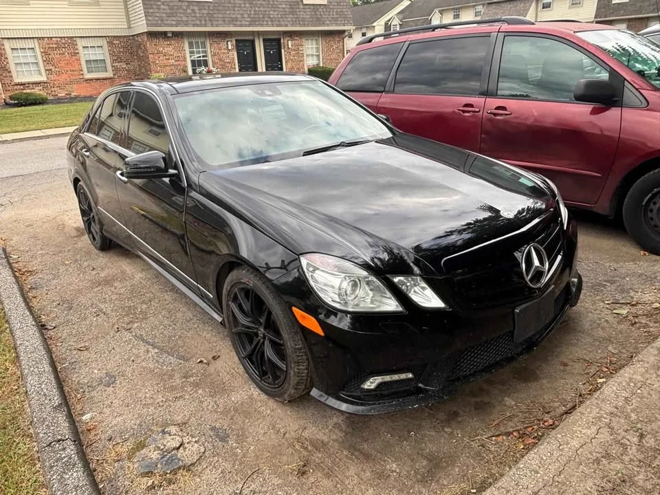 2011 Mercedes-Benz W212 E-Class - Image 3 of 8