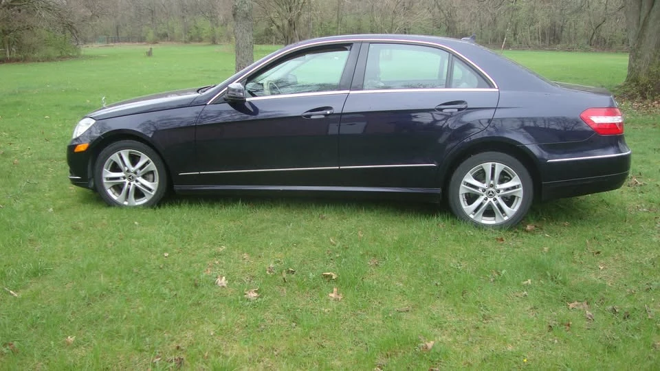 2011 Mercedes-Benz W212 E-Class - Image 3 of 8
