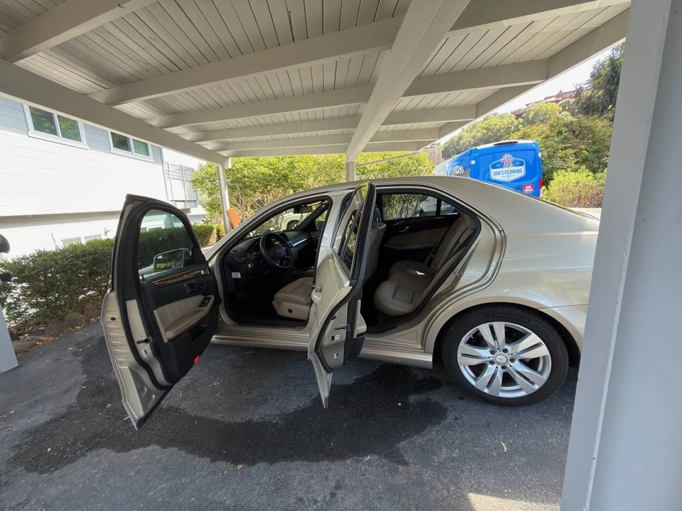 2011 Mercedes-Benz W212 E-Class - Image 7 of 11