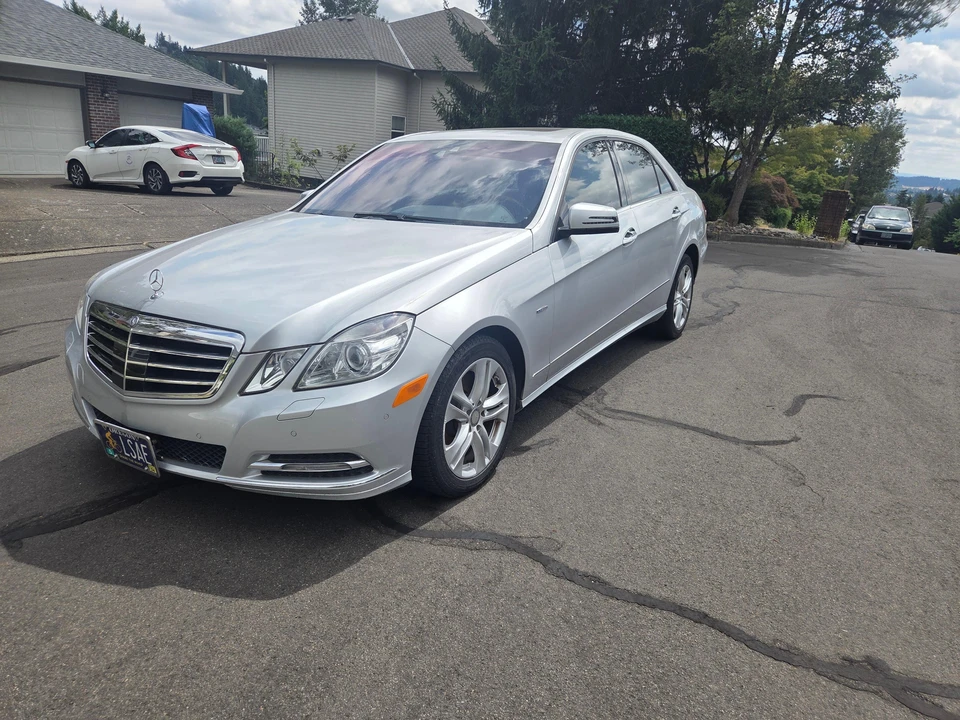 2011 Mercedes-Benz W212 E-Class - Image 6 of 31