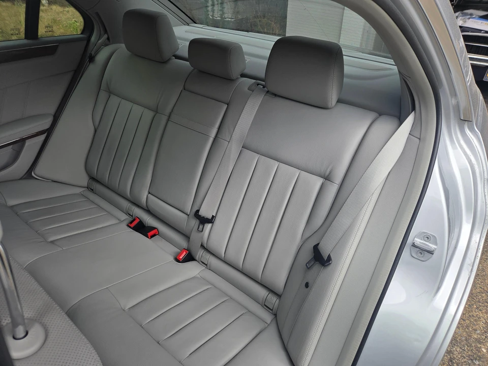 2011 Mercedes-Benz W212 E-Class - Image 25 of 31