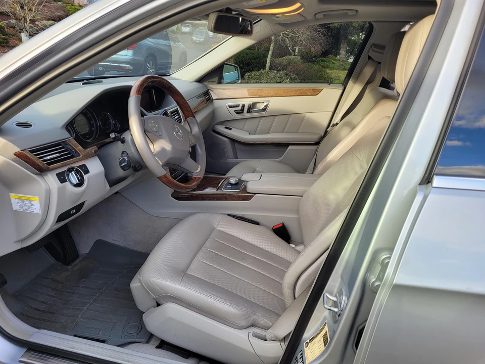 2011 Mercedes-Benz W212 E-Class - Image 27 of 31