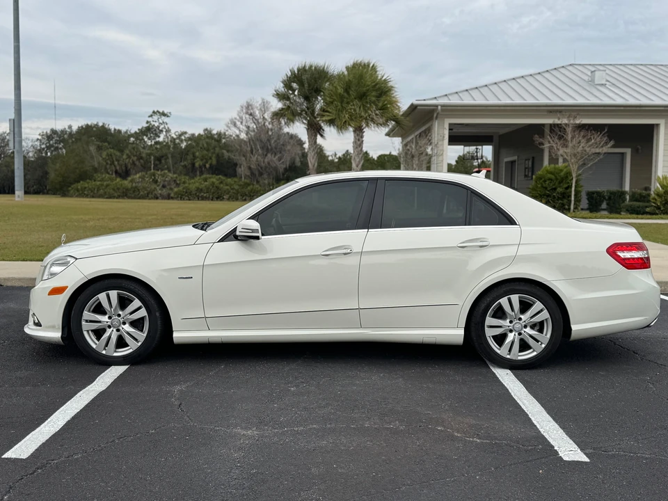 2011 Mercedes-Benz W212 E-Class - Image 8 of 31