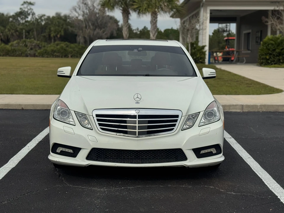 2011 Mercedes-Benz W212 E-Class - Image 6 of 31