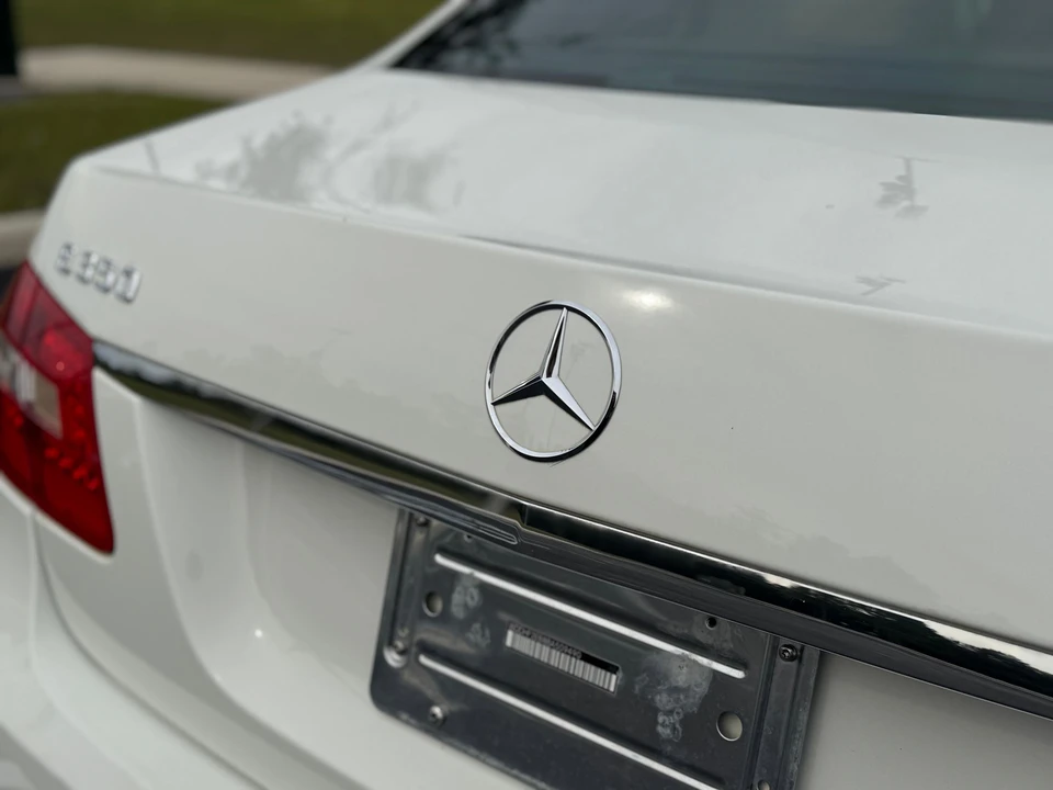 2011 Mercedes-Benz W212 E-Class - Image 31 of 31