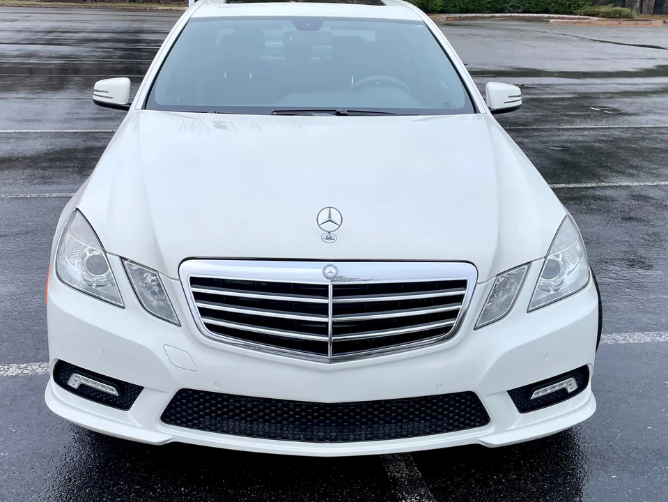2011 Mercedes-Benz W212 E-Class - Image 6 of 31