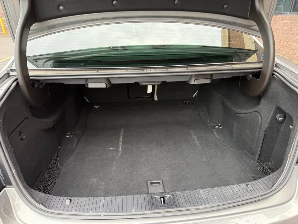2011 Mercedes-Benz W212 E-Class - Image 16 of 20