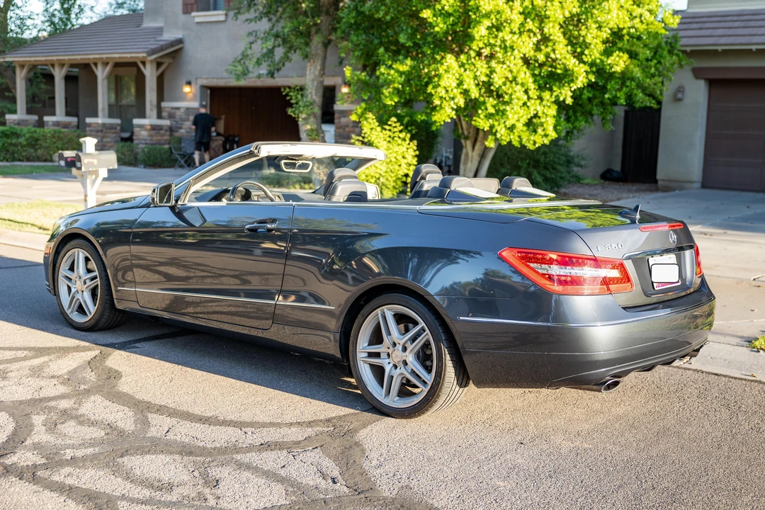 2011 Mercedes-Benz C207/A207 E-Class Coupe & Convertible - Image 15 of 31