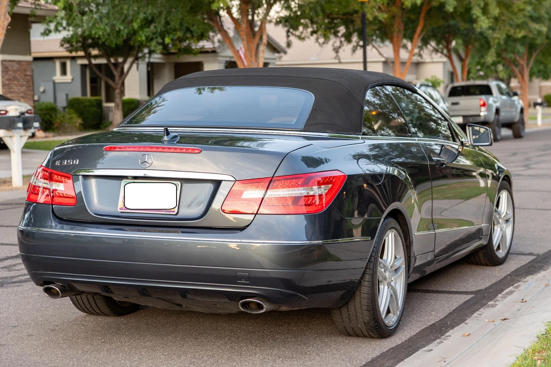 2011 Mercedes-Benz C207/A207 E-Class Coupe & Convertible - Image 10 of 31