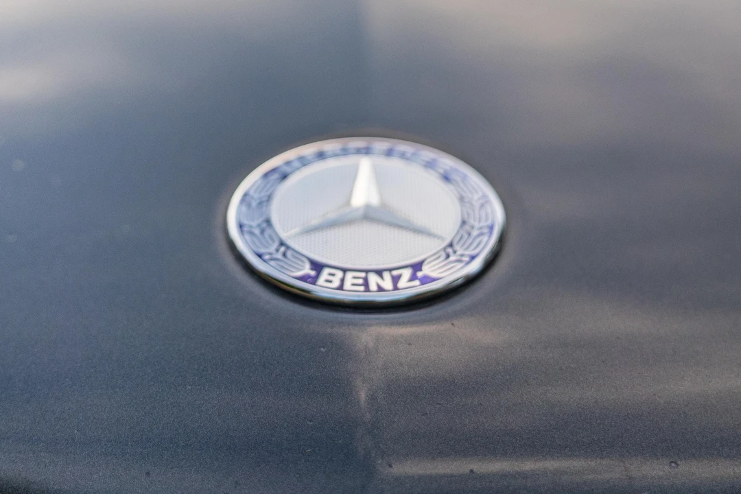 2011 Mercedes-Benz C207/A207 E-Class Coupe & Convertible - Image 23 of 31