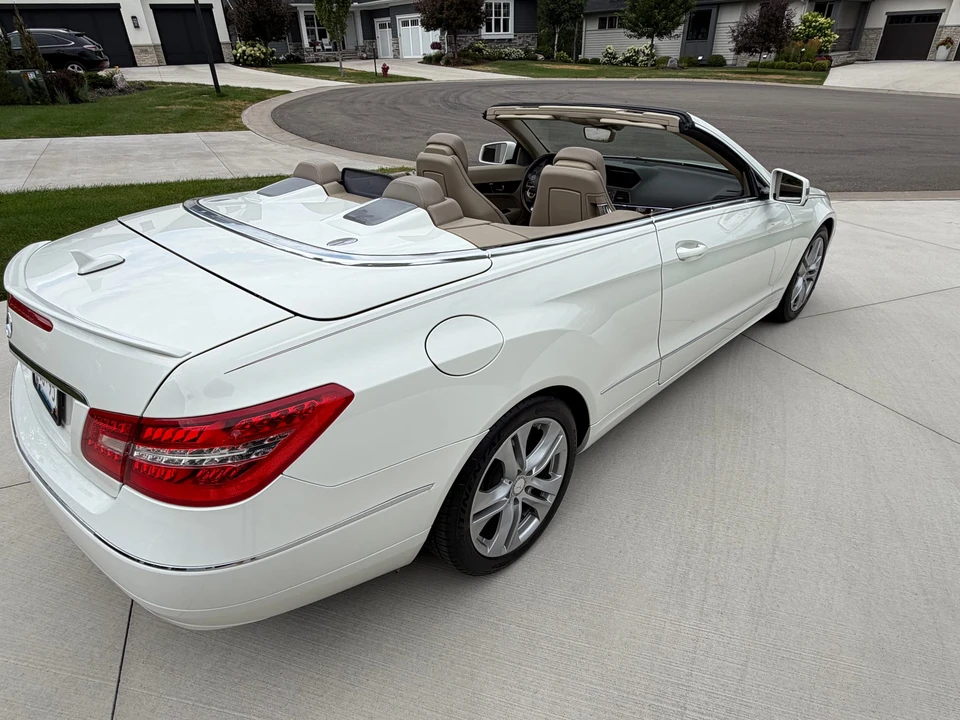 2011 Mercedes-Benz C207/A207 E-Class Coupe & Convertible - Image 8 of 31