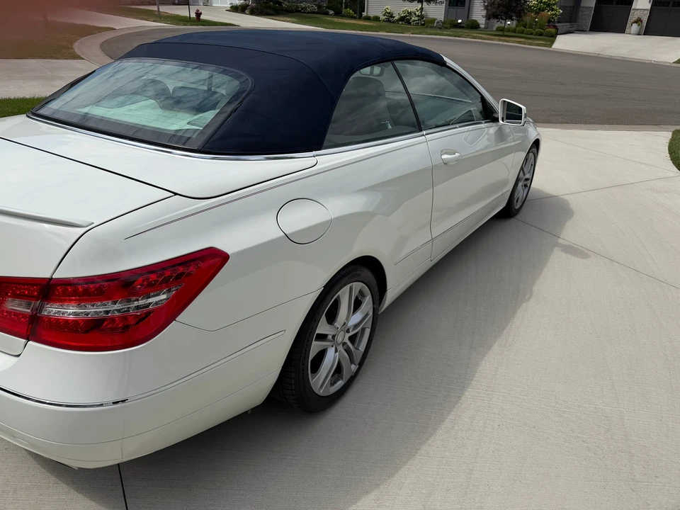 2011 Mercedes-Benz C207/A207 E-Class Coupe & Convertible - Image 9 of 31